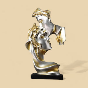Lovers Resin Statue Sculpture - Champagne